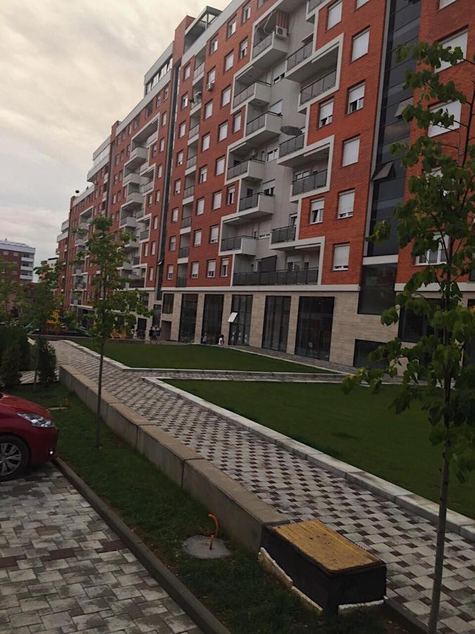 Ferienwohnung Blini Complex Pristina Exterior foto